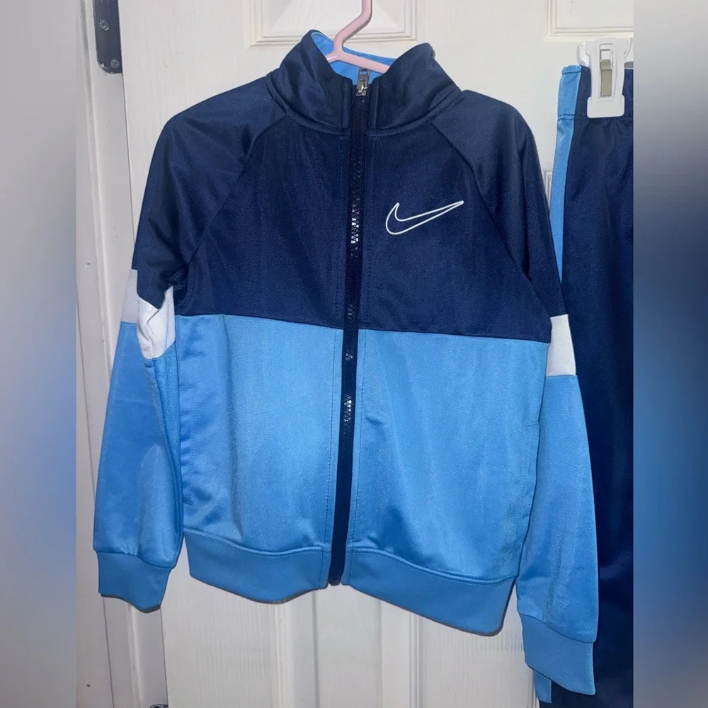Nike Boys 2 Piece Track Suit Jacket Joggers Blue Size 4T